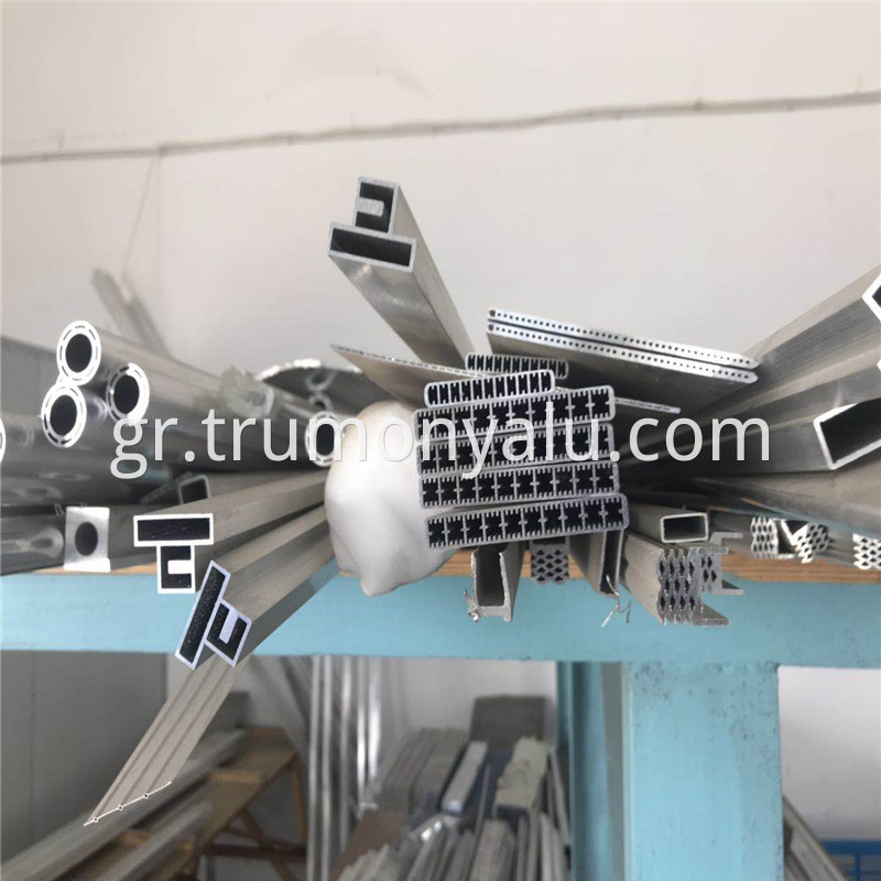 Aluminum Channel Tube0099